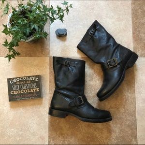 Frye Black Veronica Boot